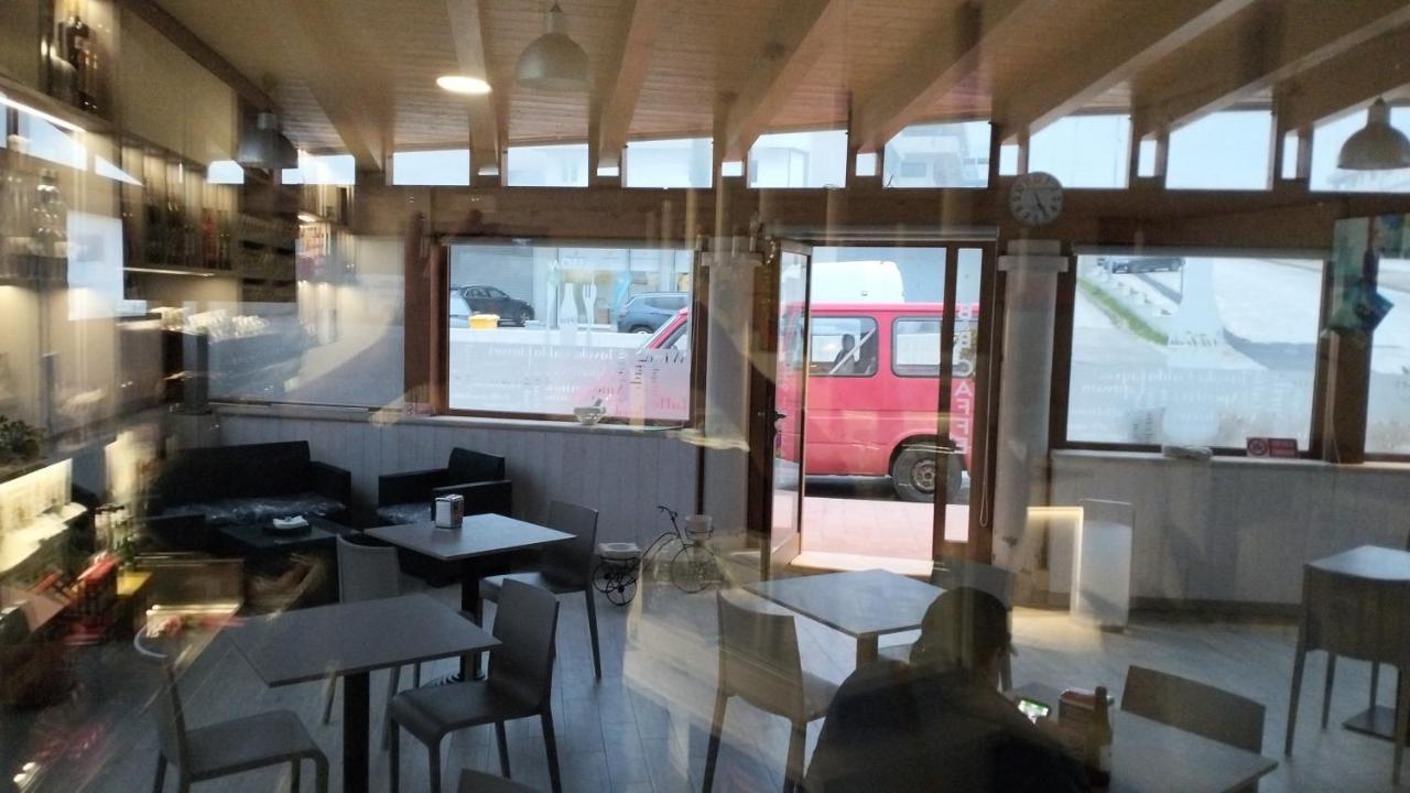 B&B Caffe ノーチ エクステリア 写真