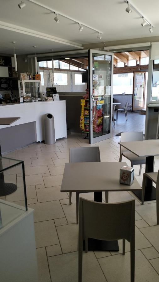 B&B Caffe ノーチ エクステリア 写真